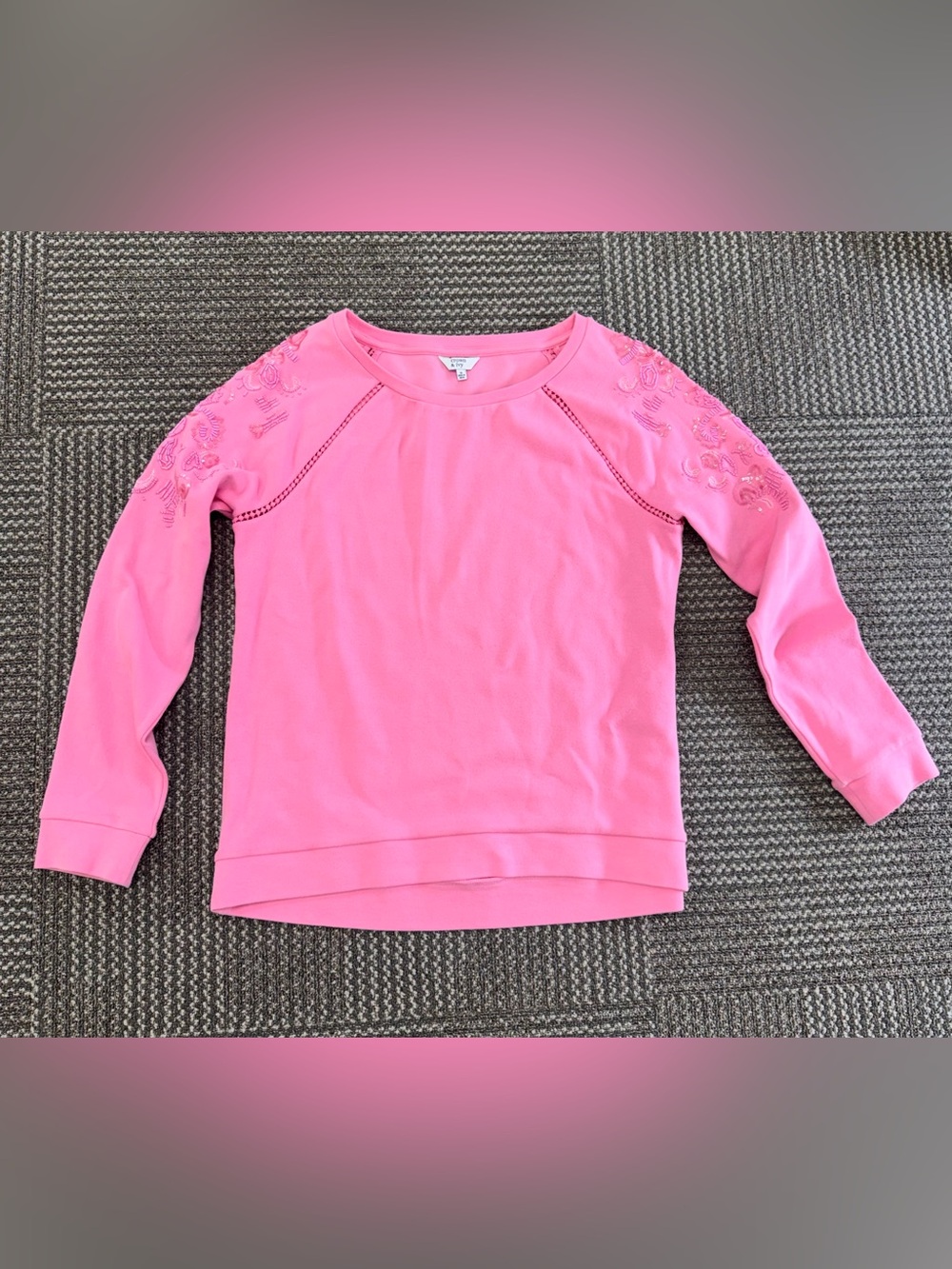 Crown & Ivy Pink Sweatshirt with Bead and Sequin Detailing, size M